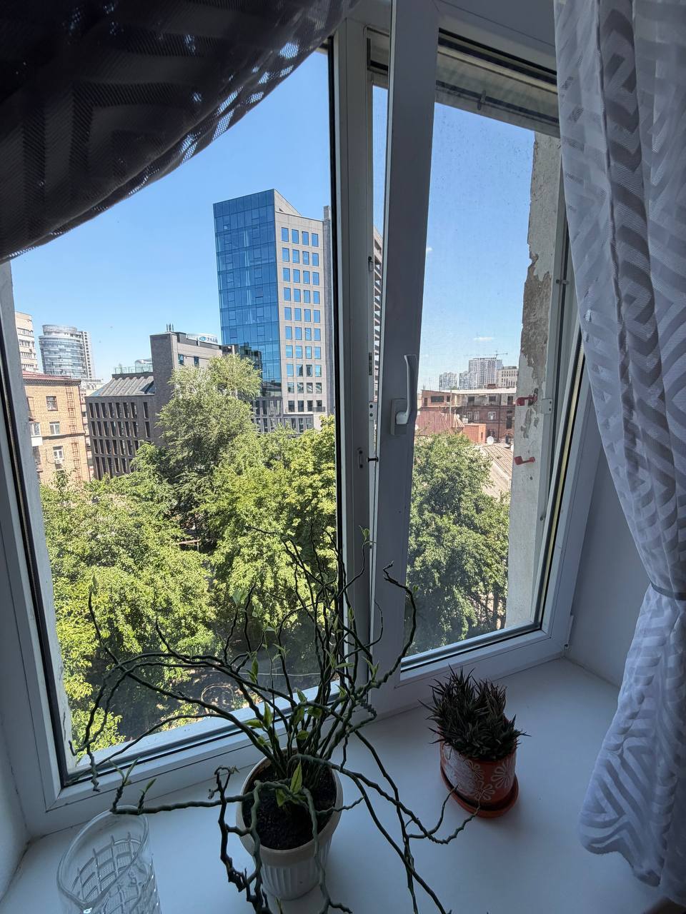 Аренда 2-комнатной квартиры 62 м², Дмитрия Яворницкого просп., 46