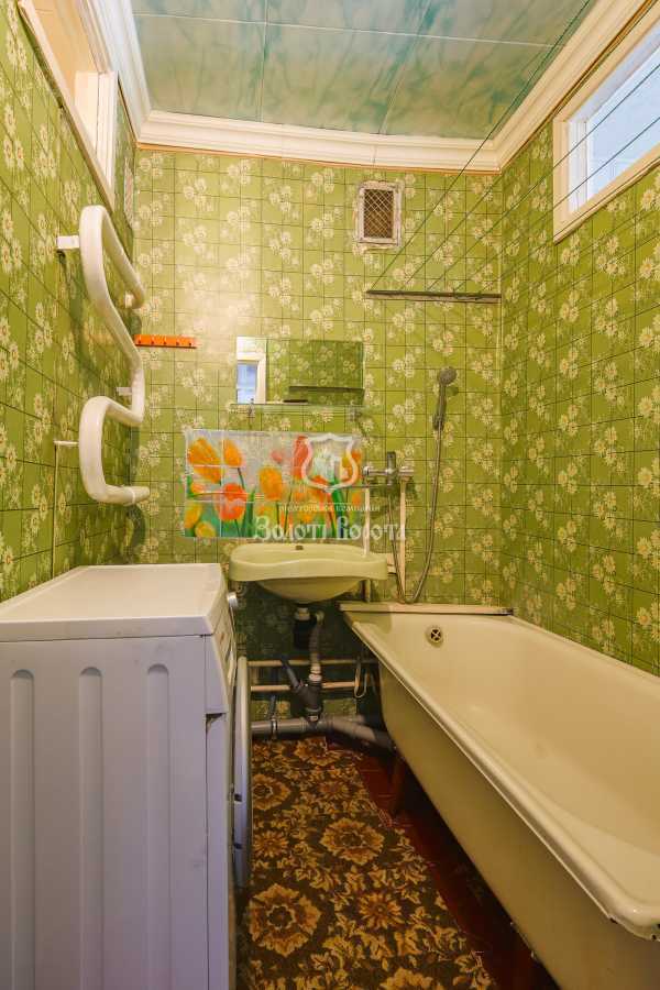 Продаж 2-кімнатної квартири 50.2 м², Сосницька вул., 10