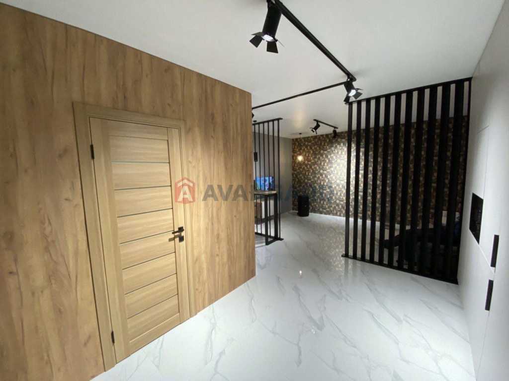 Продаж 1-кімнатної квартири 32.5 м², Кошова, 104
