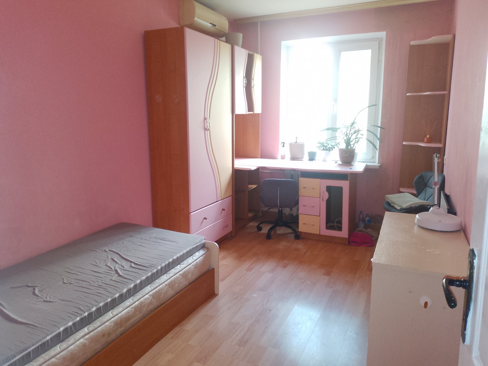 Оренда 2-кімнатної квартири 46 м², Зодчих вул., 54