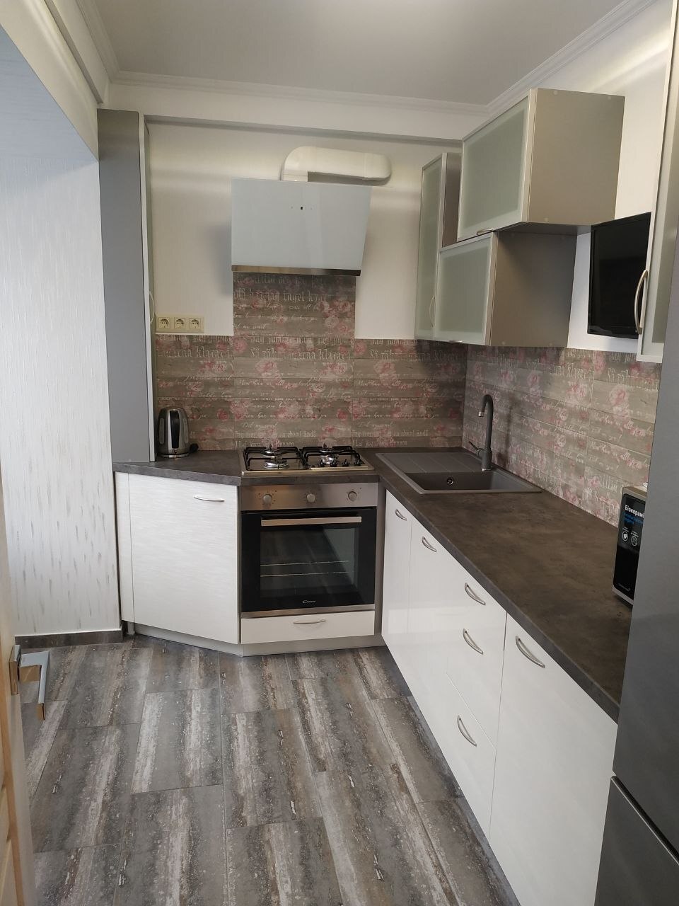 Аренда 2-комнатной квартиры 63 м², Олеся Гончара ул., 46/48