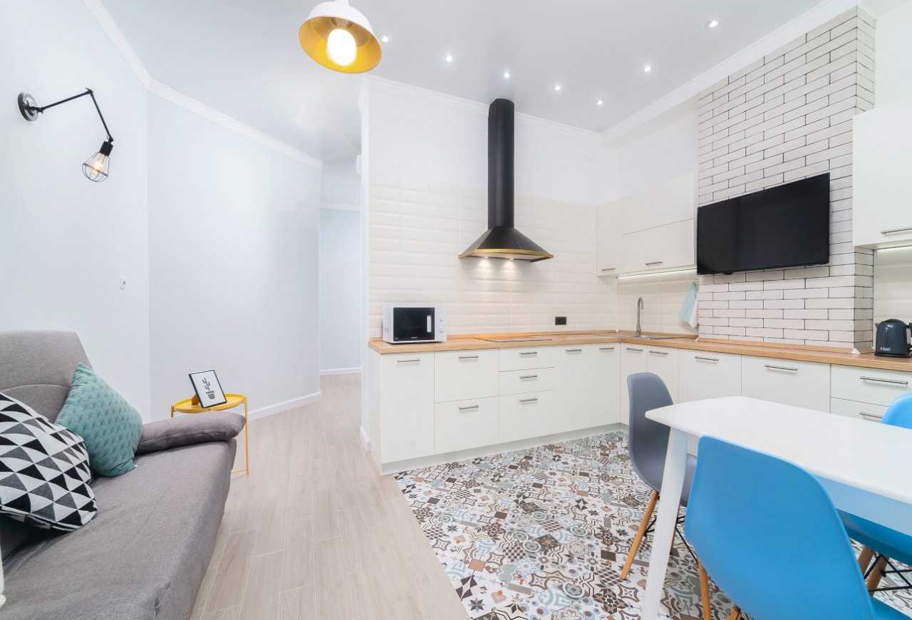 1-комнатная квартира посуточно 50 м², Удельный пер., 6