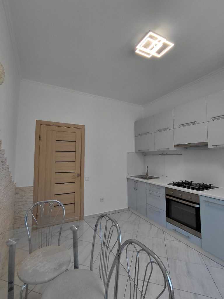 Продажа 2-комнатной квартиры 52 м², Ивана Багряного ул., 23