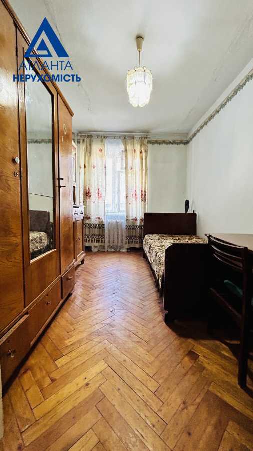 Продажа 3-комнатной квартиры 60 м², Коперника ул., 66А