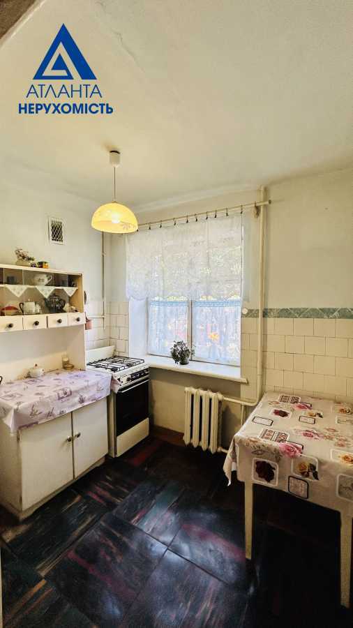 Продажа 3-комнатной квартиры 60 м², Коперника ул., 66А