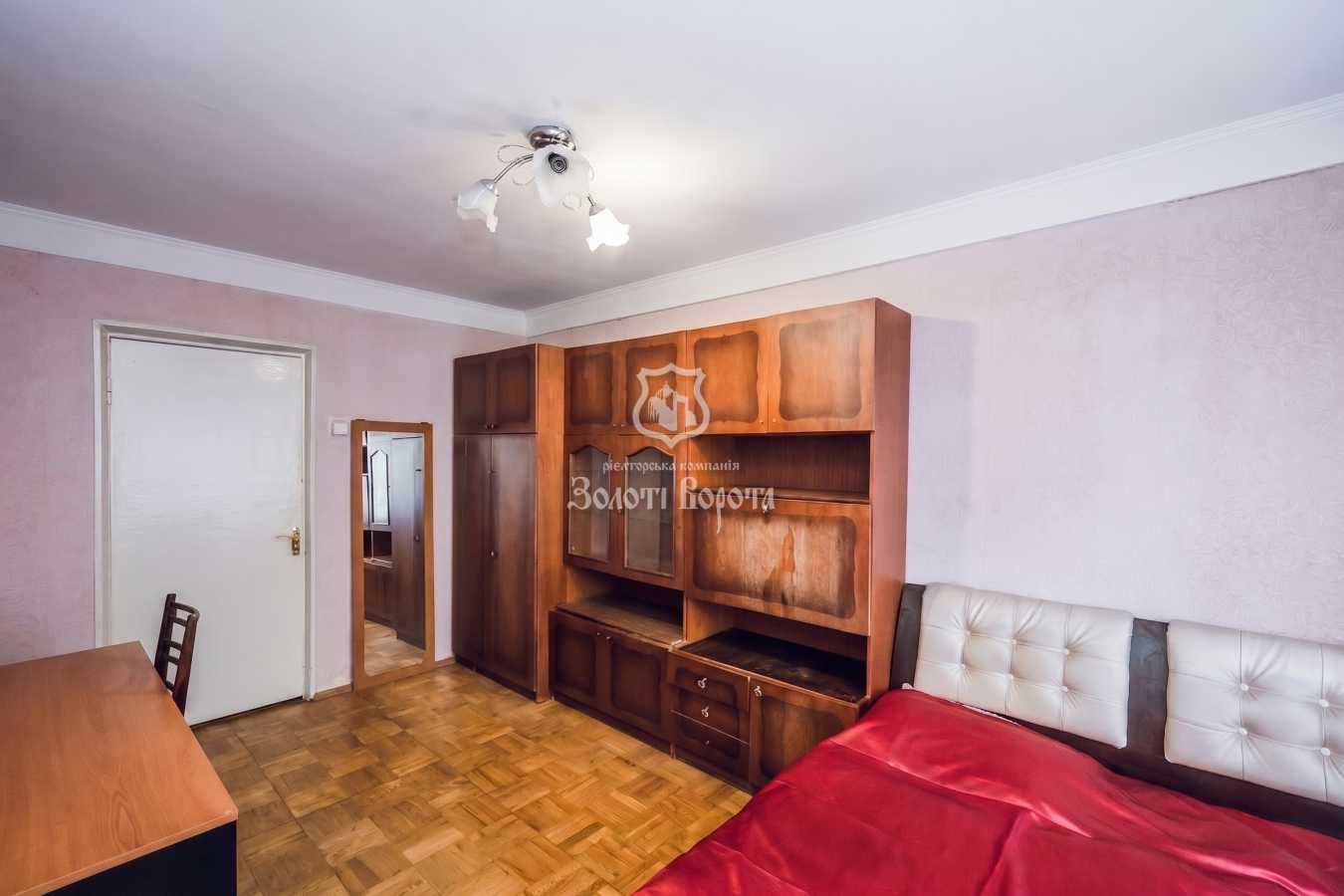 Продаж 2-кімнатної квартири 51.5 м², Будівельників вул., 6А