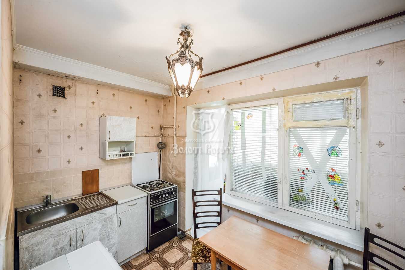 Продаж 2-кімнатної квартири 51.5 м², Будівельників вул., 6А