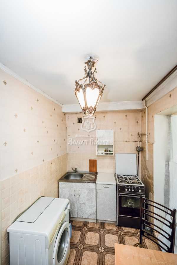 Продаж 2-кімнатної квартири 51.5 м², Будівельників вул., 6А
