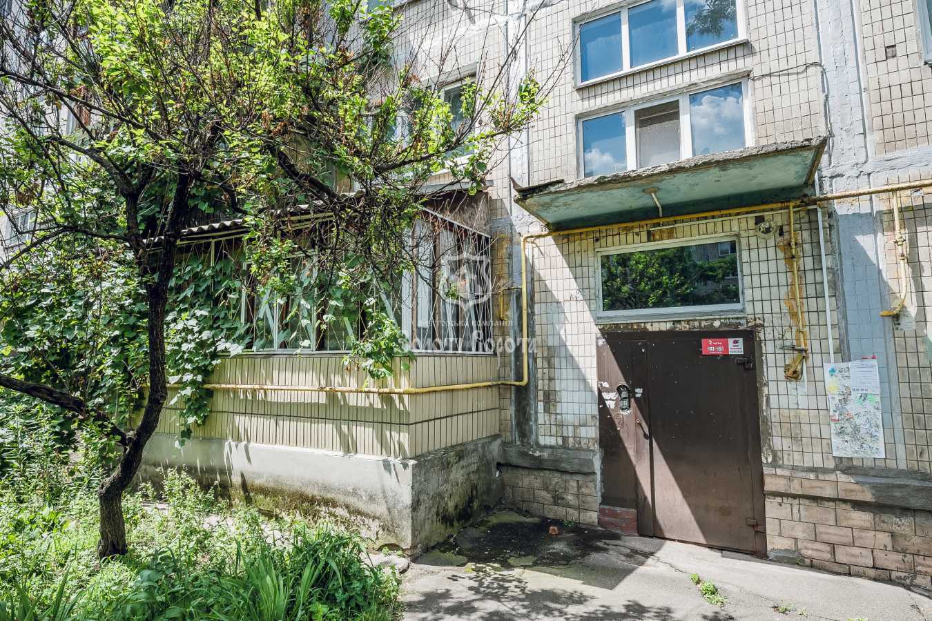 Продаж 2-кімнатної квартири 51.5 м², Будівельників вул., 6А