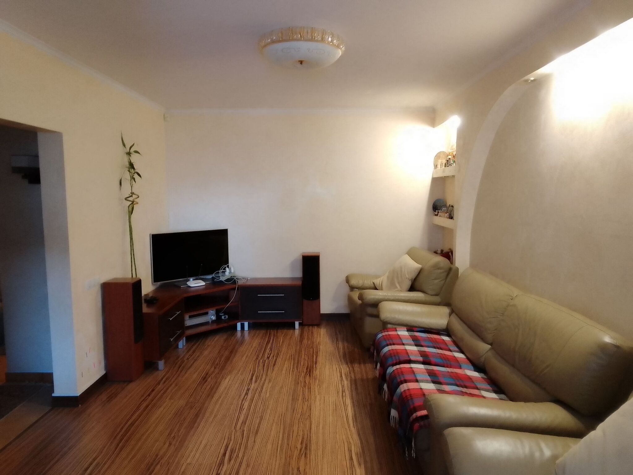 Аренда 3-комнатной квартиры 94 м², Драгоманова ул., 1К
