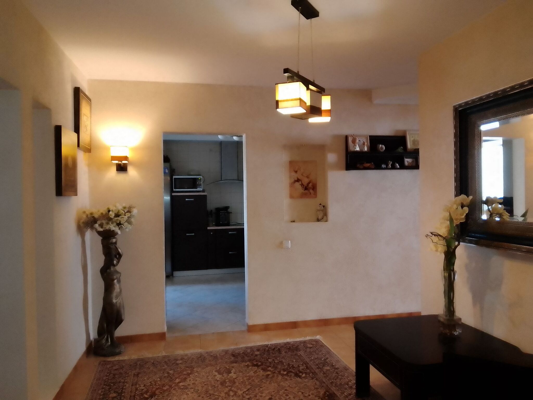 Аренда 3-комнатной квартиры 94 м², Драгоманова ул., 1К