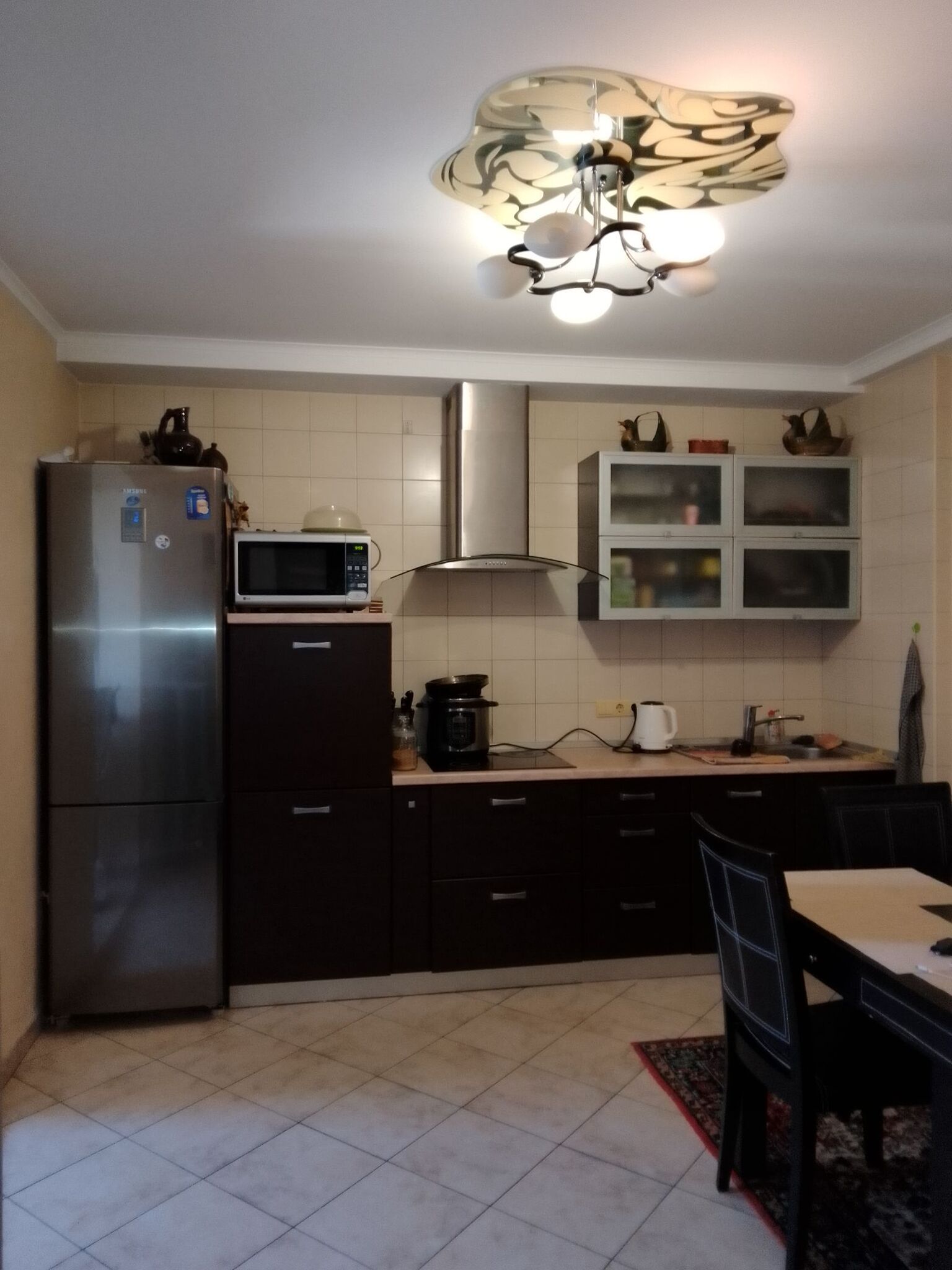 Аренда 3-комнатной квартиры 94 м², Драгоманова ул., 1К
