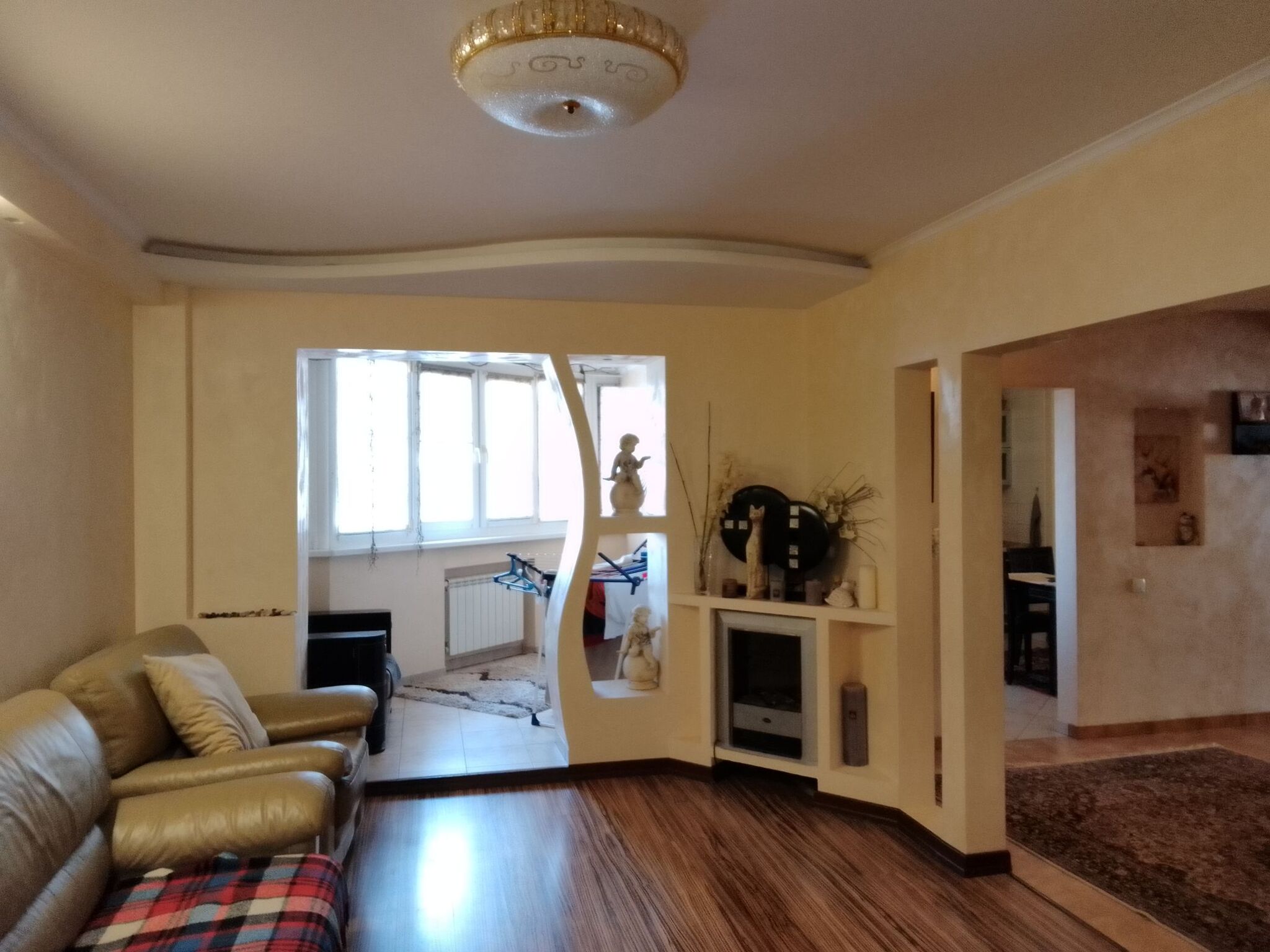Аренда 3-комнатной квартиры 94 м², Драгоманова ул., 1К