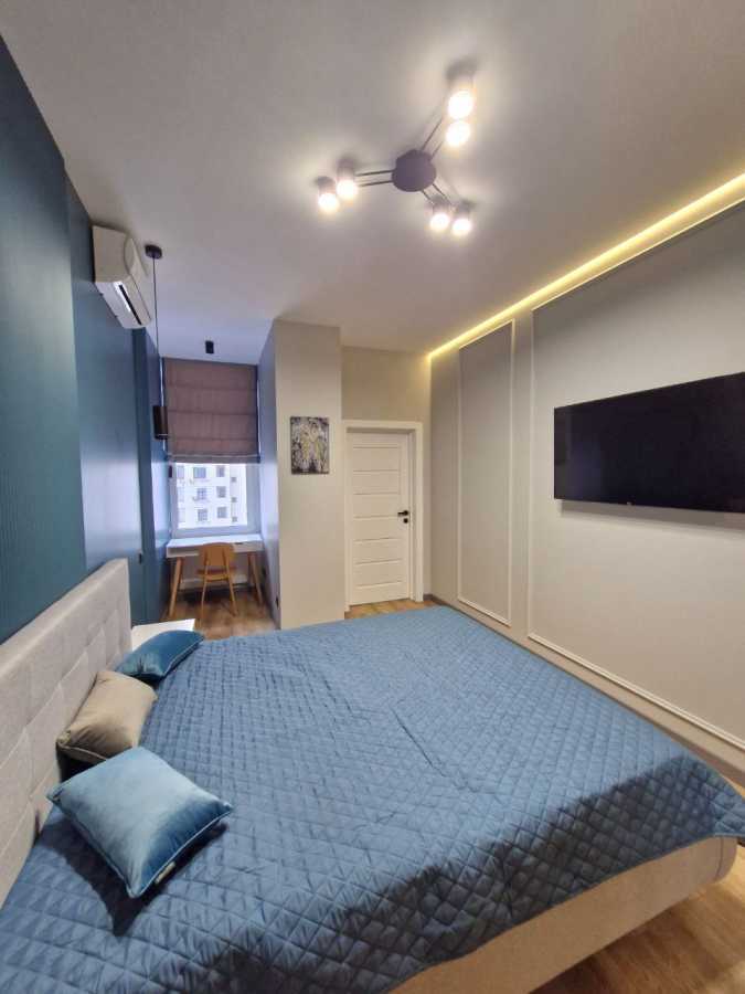 Аренда 2-комнатной квартиры 61.1 м², Евгения Коновальца ул., 44А