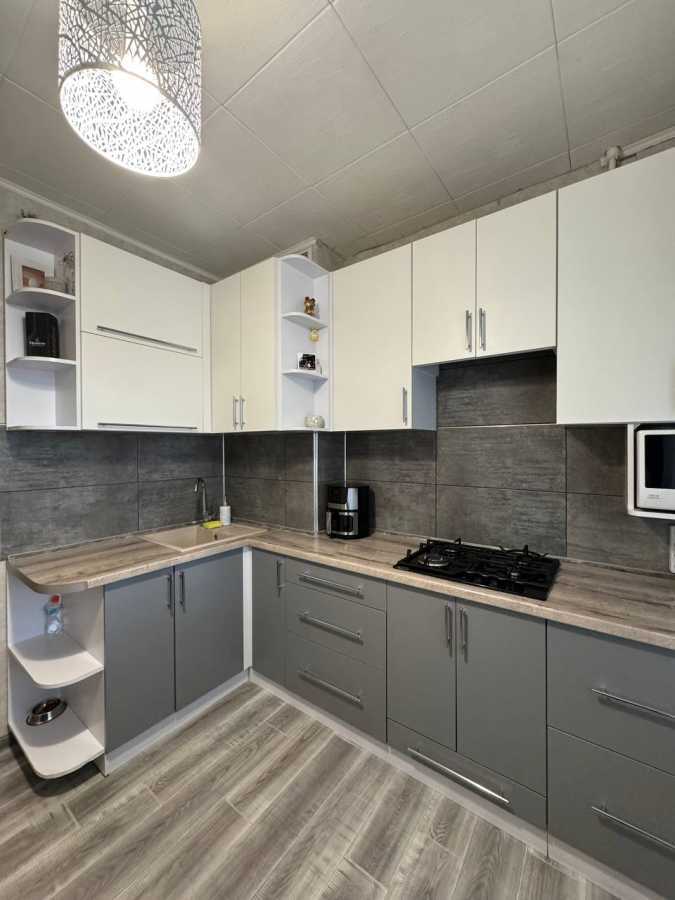 Продаж 1-кімнатної квартири 35 м², Водопійна вул., 19