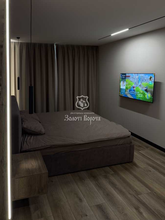 Продажа 1-комнатной квартиры 53 м², Берестейський, 11к3