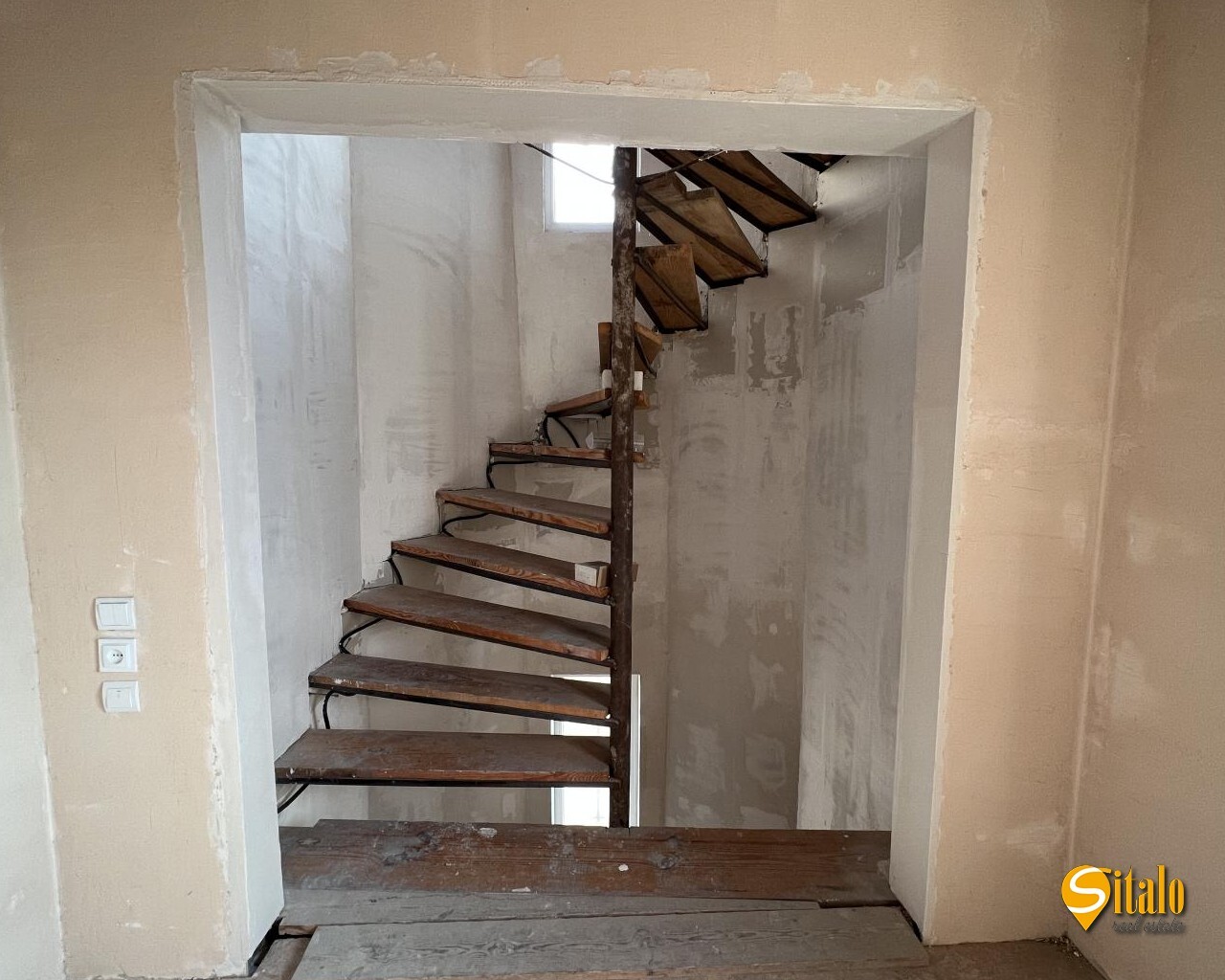 Продажа дома 150 м², 1-я Озерная ул.