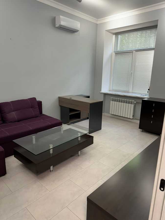 Оренда офісу 50 м², Вадима Гетьмана вул., Павла Скоропадського, 25