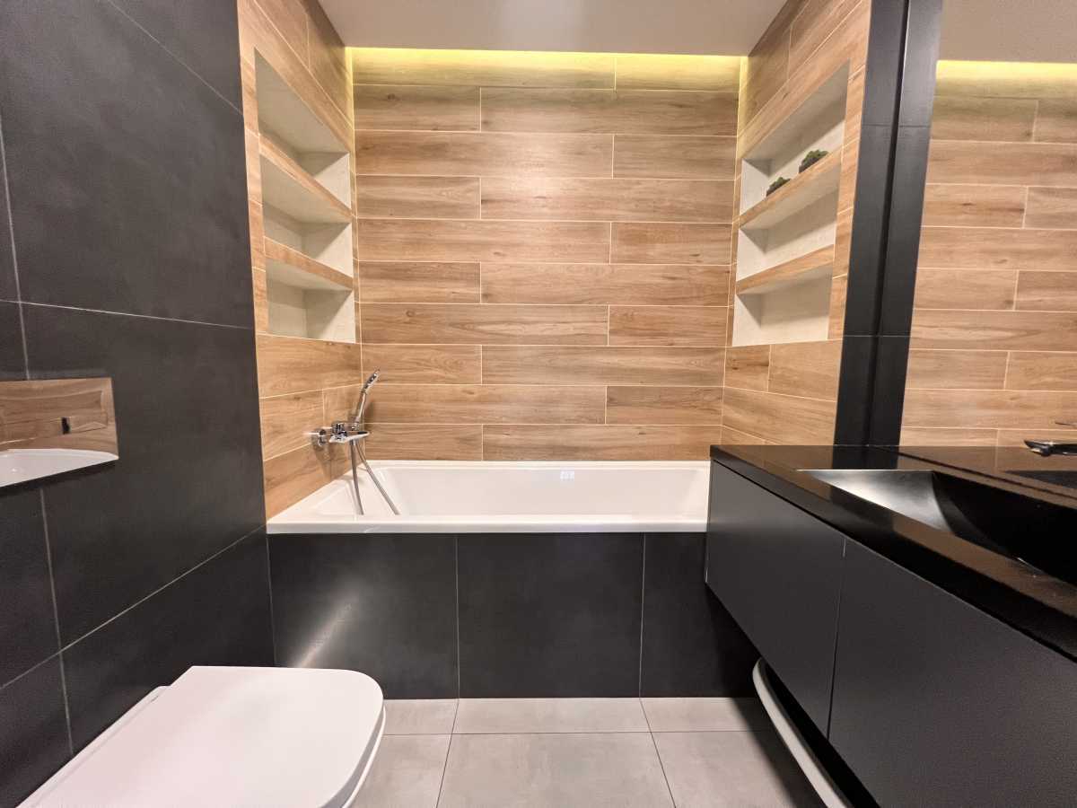 Аренда 3-комнатной квартиры 84 м², Предславинская ул., 53