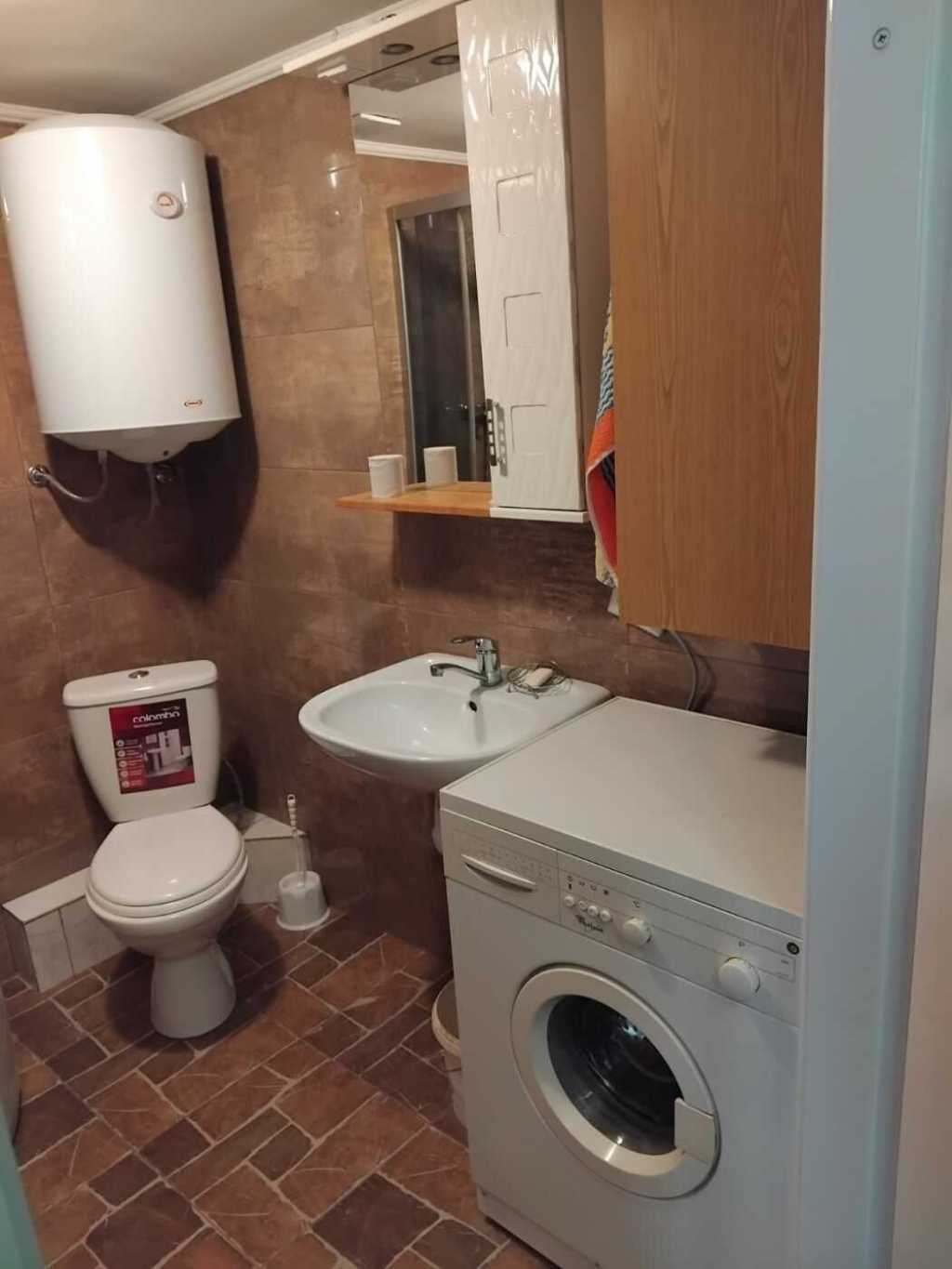 Продаж 1-кімнатної квартири 28 м², Завокзальна вул., 7