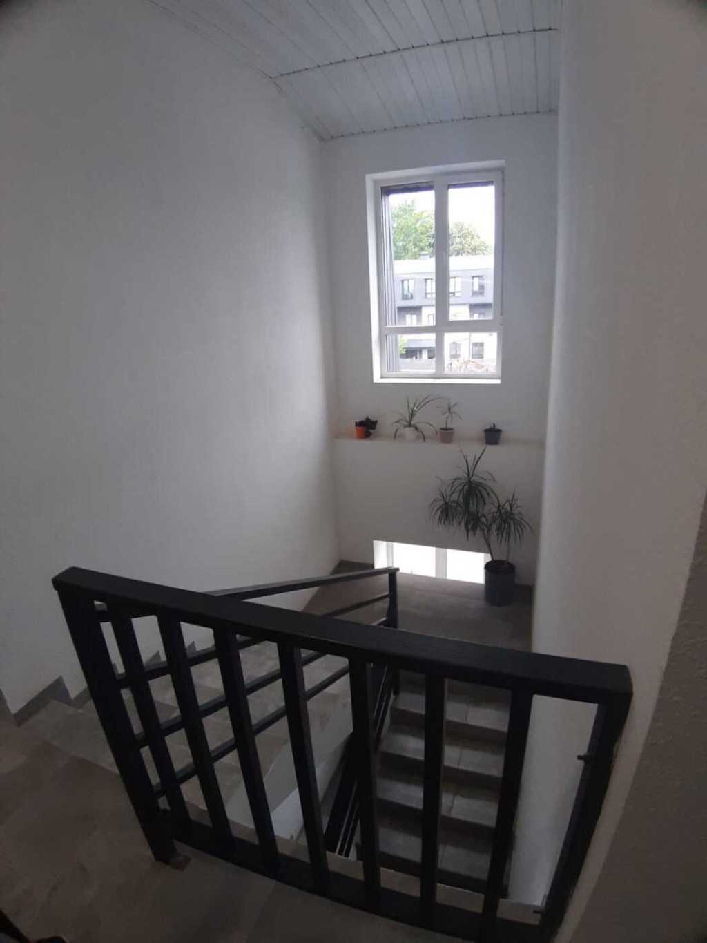 Продаж 1-кімнатної квартири 28 м², Завокзальна вул., 7