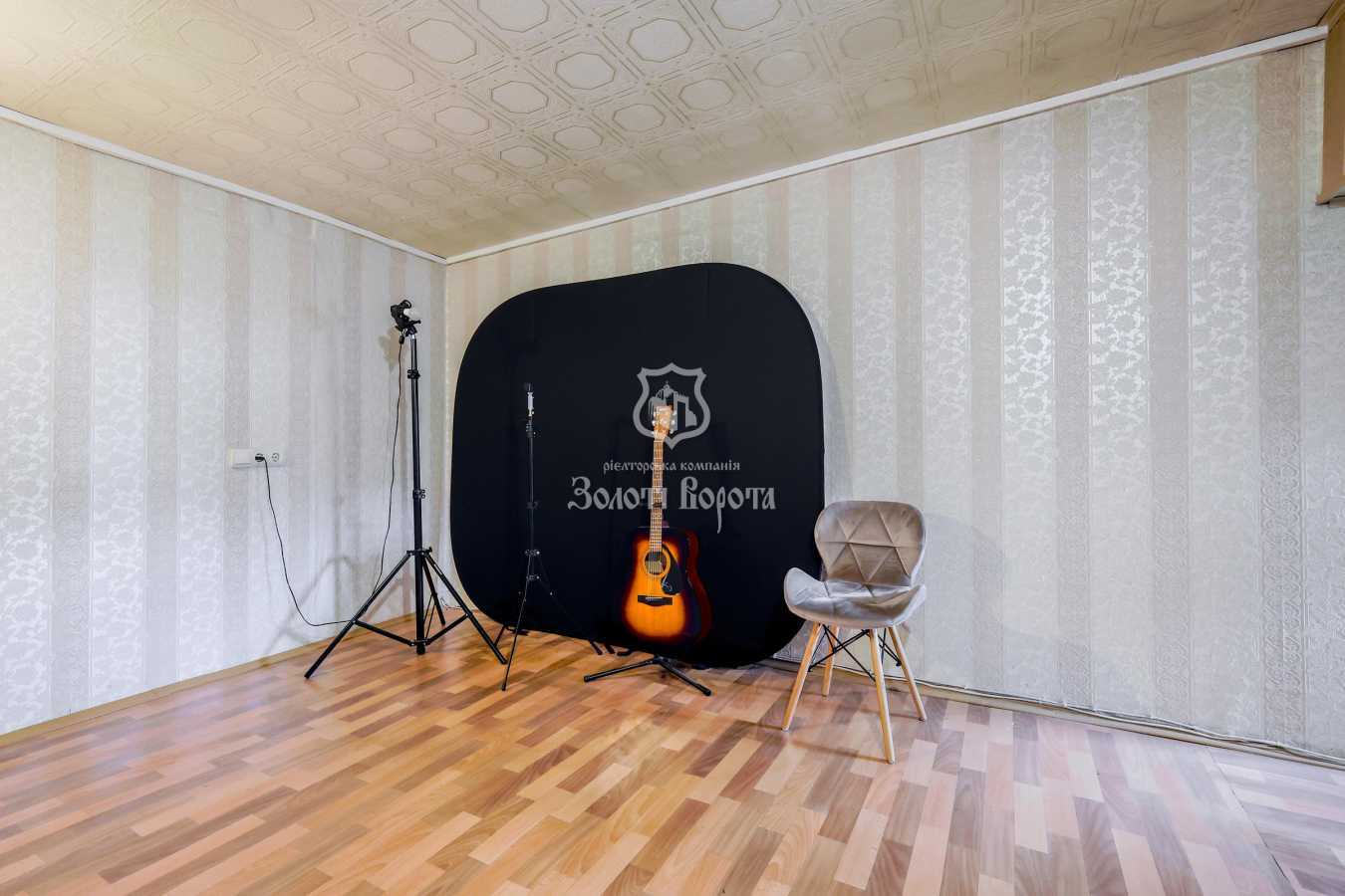 Продажа 3-комнатной квартиры 110 м², Межигорская ул., 43