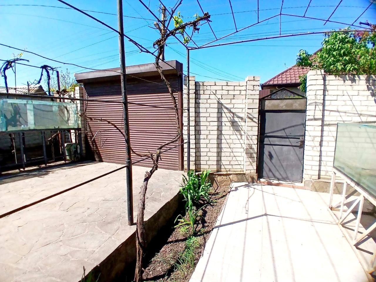 Продаж будинку 163 м²