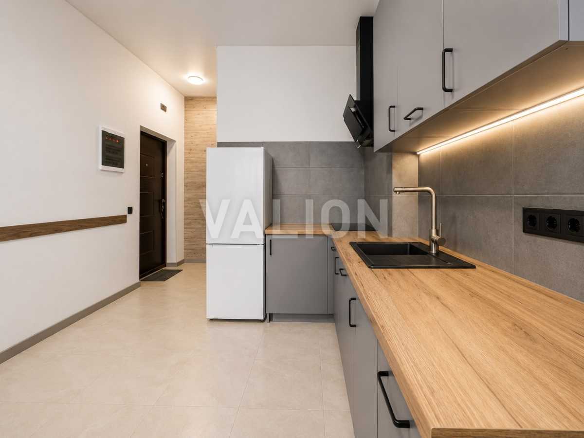 Продаж 1-кімнатної квартири 30.5 м², Першотравнева, 24В