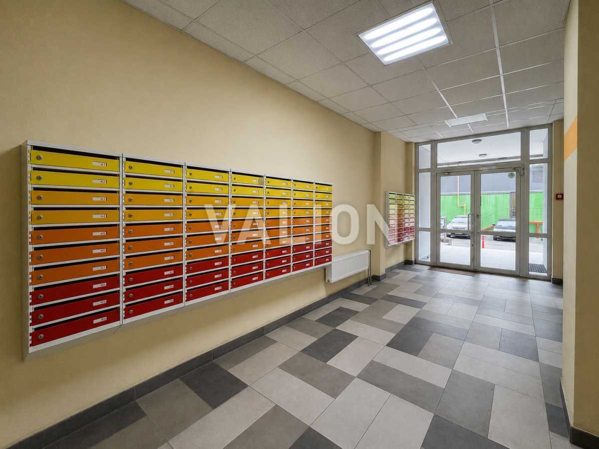 Продаж 1-кімнатної квартири 30.5 м², Першотравнева, 24В