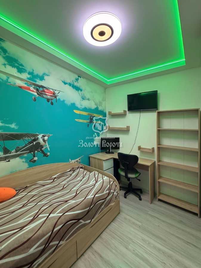 Продаж 1-кімнатної квартири 43.5 м², Тарасівська вул., 21