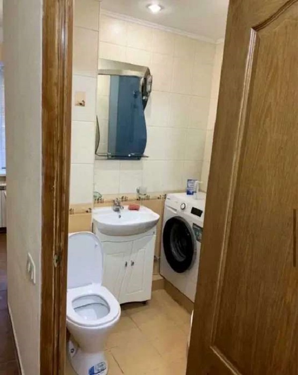 Продаж 1-кімнатної квартири 30 м², Воскресенська вул., вул.15б