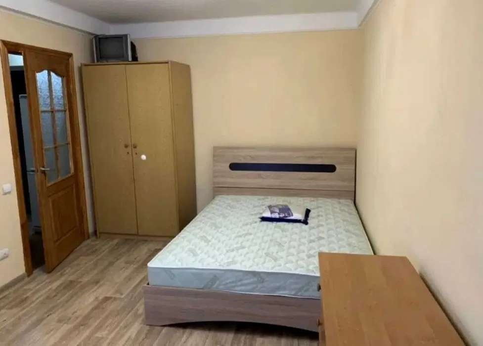 Продаж 1-кімнатної квартири 30 м², Воскресенська вул., вул.15б