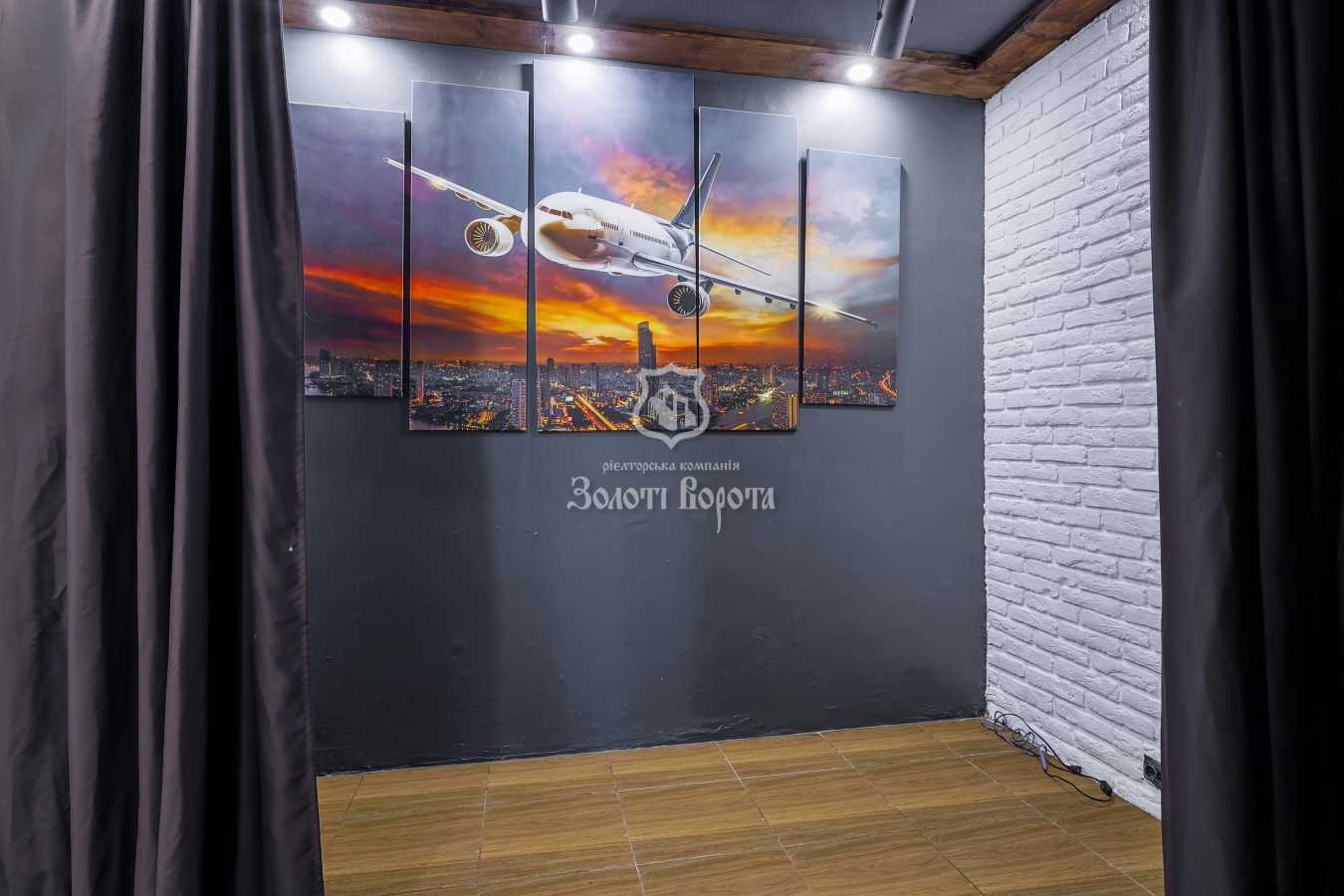 Продаж 2-кімнатної квартири 74 м², Урлівська вул., 17