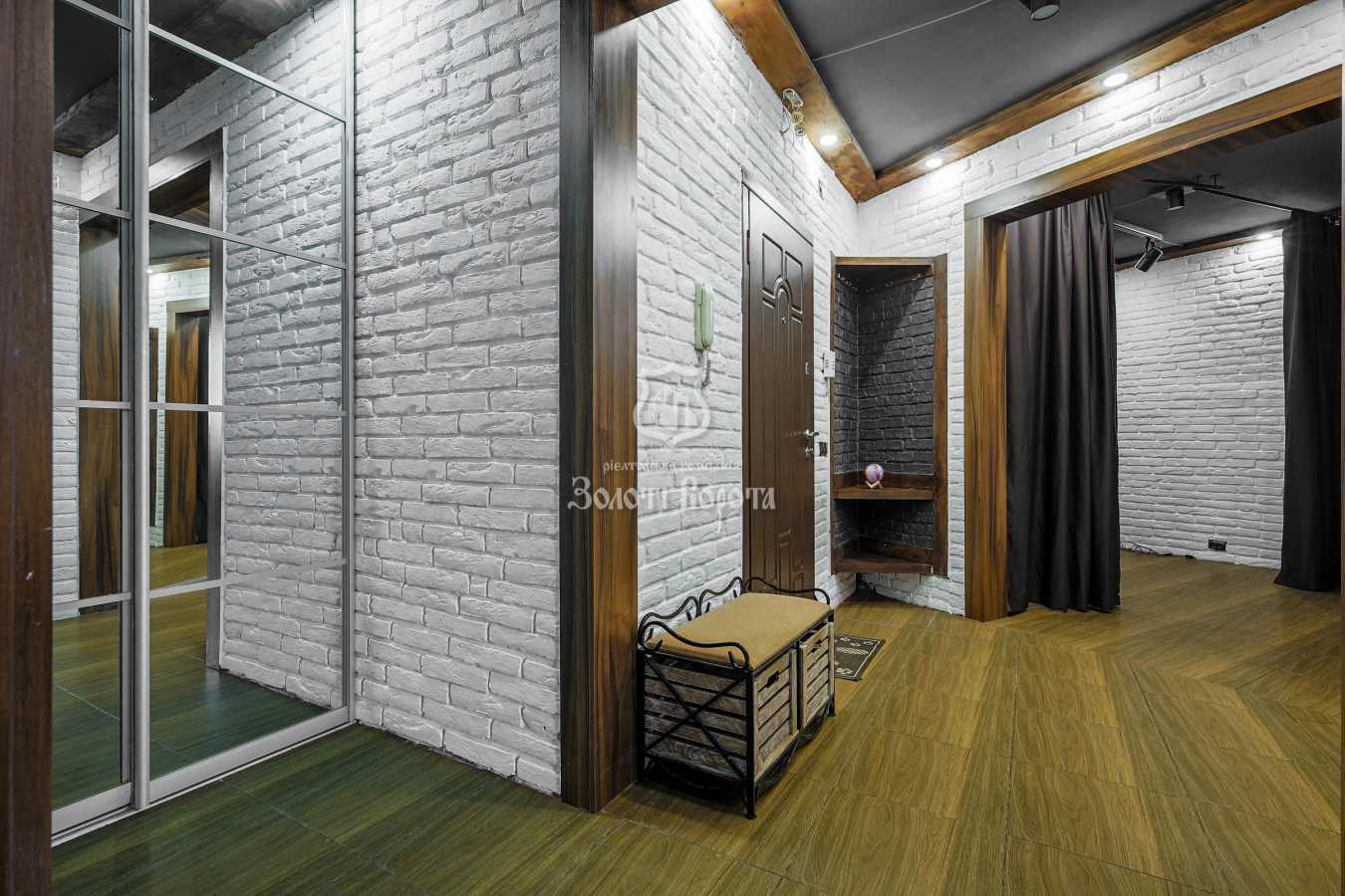 Продаж 2-кімнатної квартири 74 м², Урлівська вул., 17