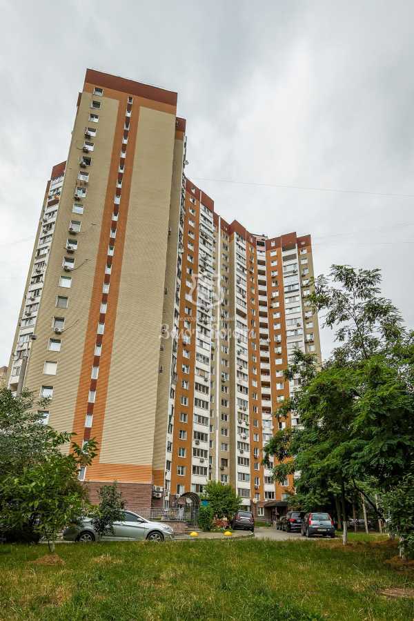 Продаж 2-кімнатної квартири 74 м², Урлівська вул., 17