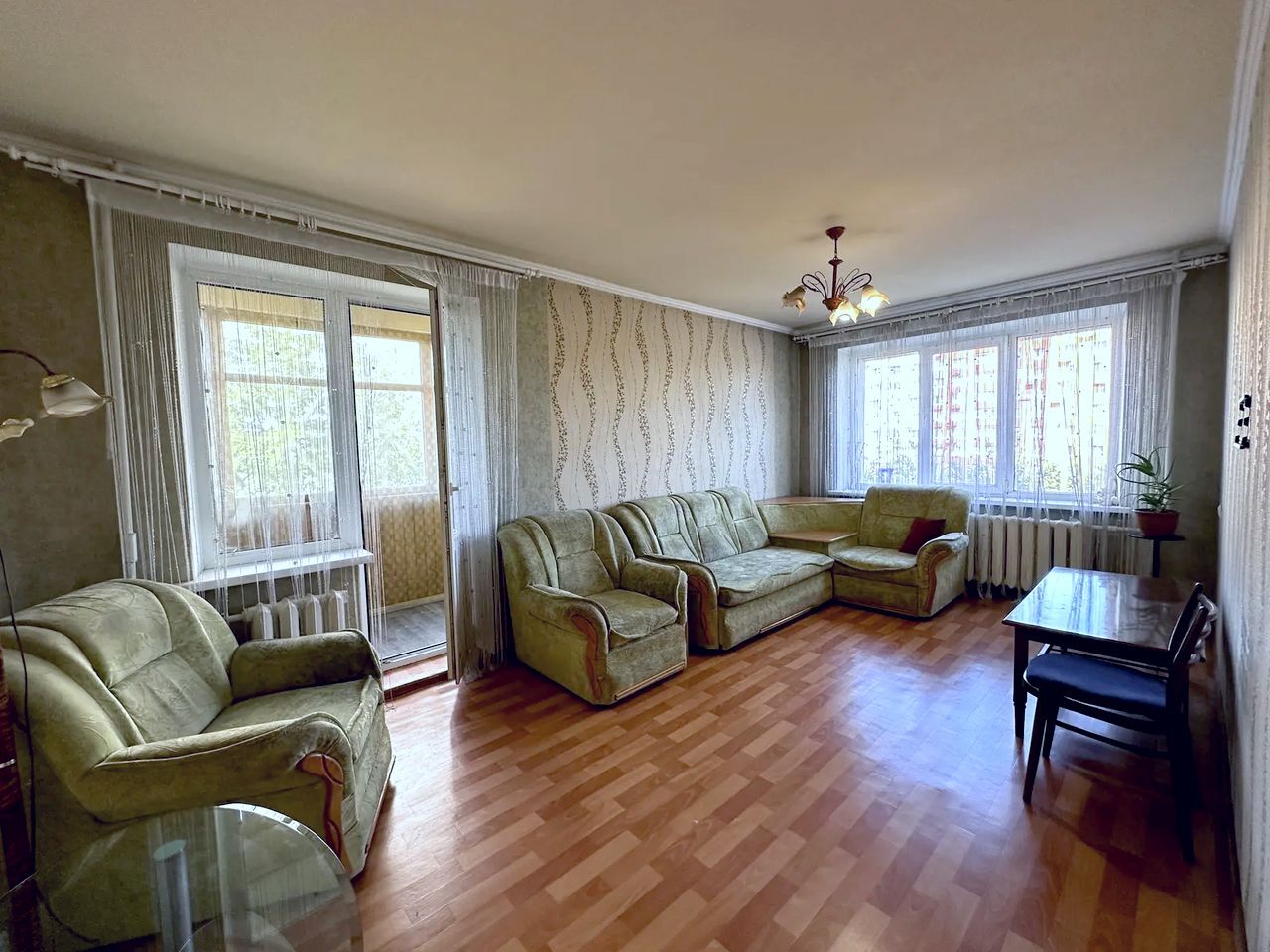 Продаж 3-кімнатної квартири 61 м², Слобожанський просп., 135
