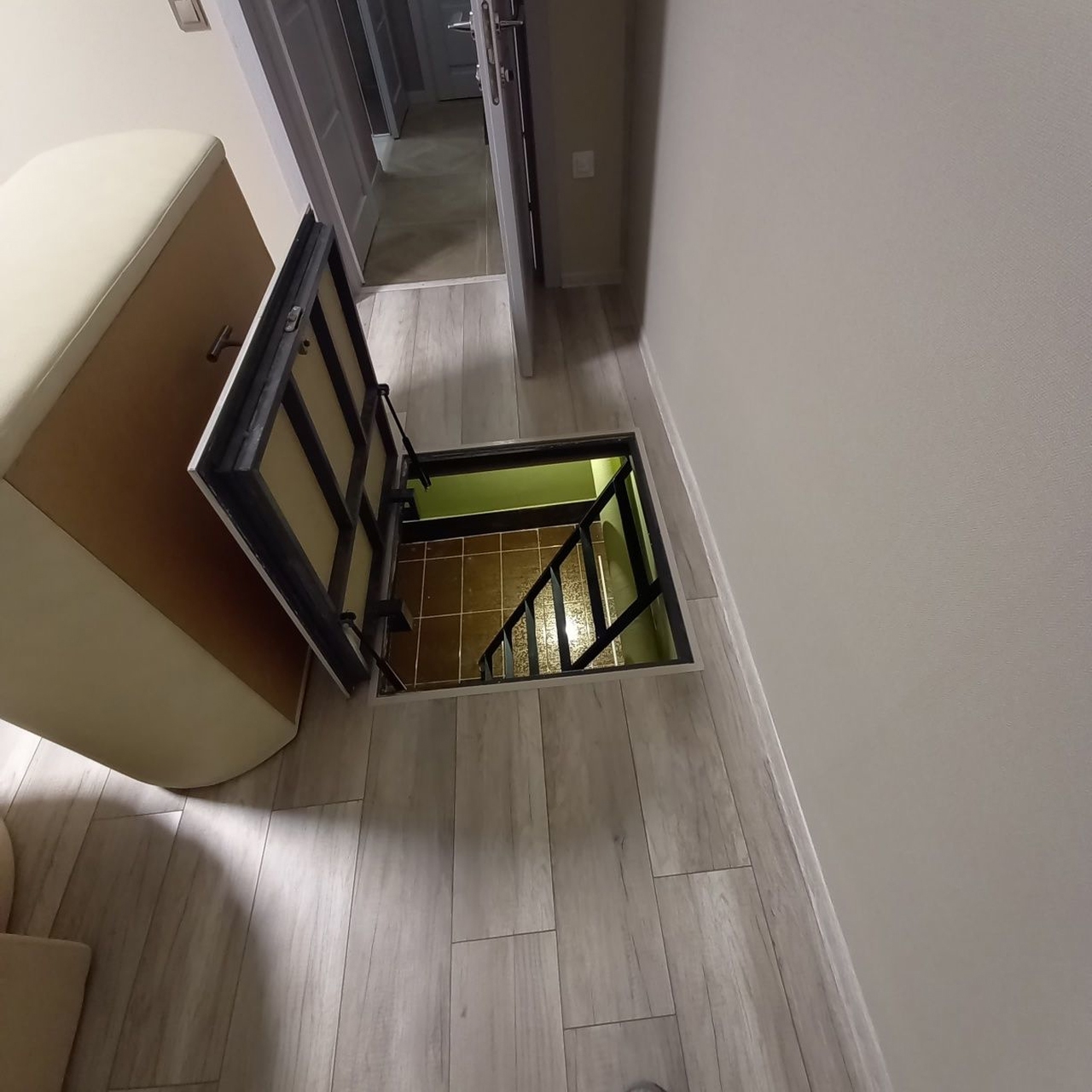 Продажа 3-комнатной квартиры 60 м², Дмитрия Яворницкого просп., 2