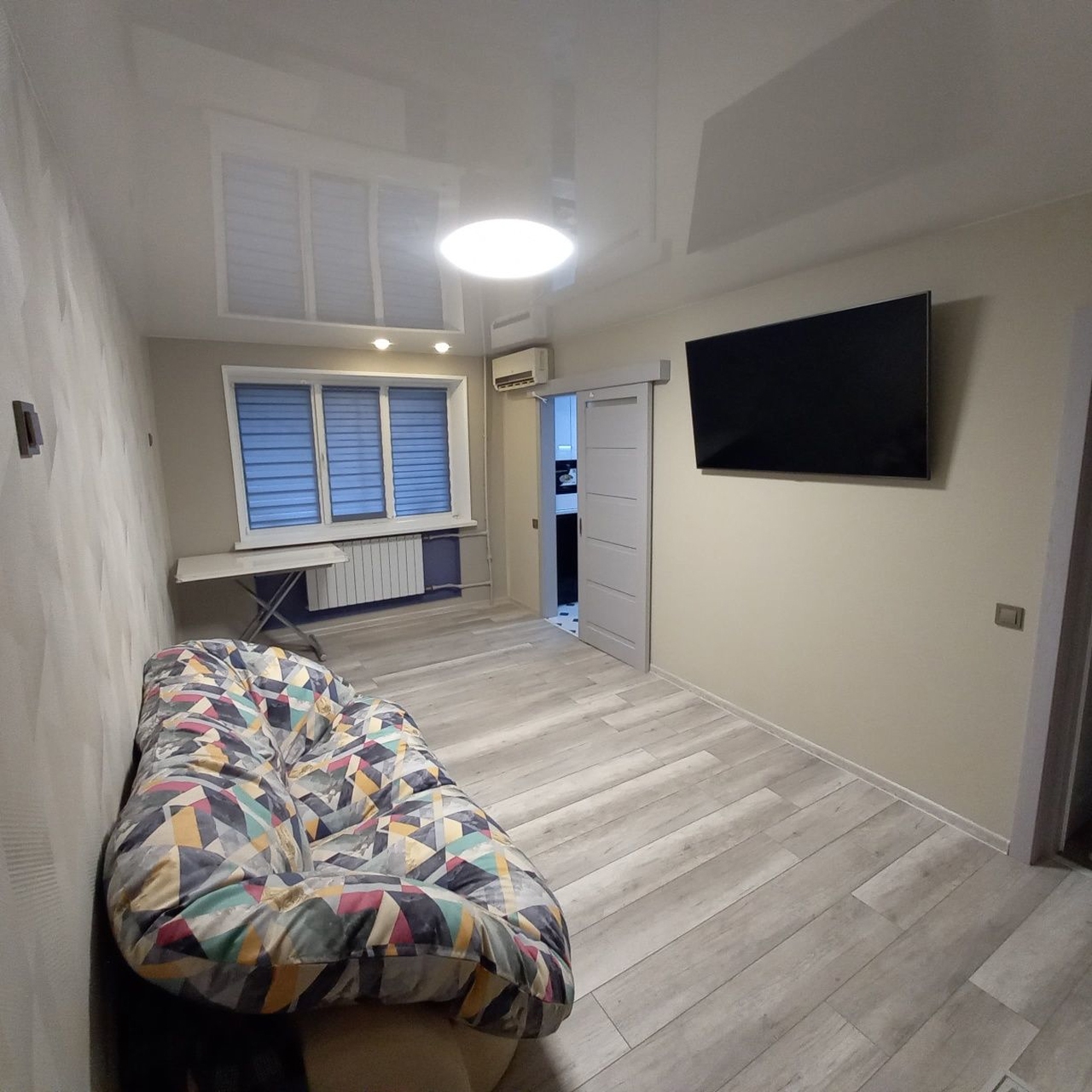 Продажа 3-комнатной квартиры 60 м², Дмитрия Яворницкого просп., 2