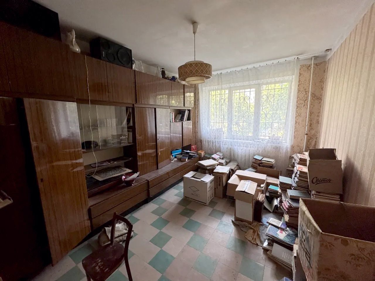 Продажа 4-комнатной квартиры 94 м², Набережная Победы ул., 130