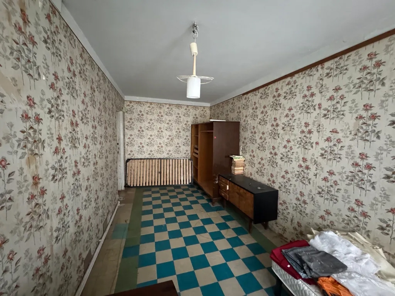 Продажа 4-комнатной квартиры 94 м², Набережная Победы ул., 130