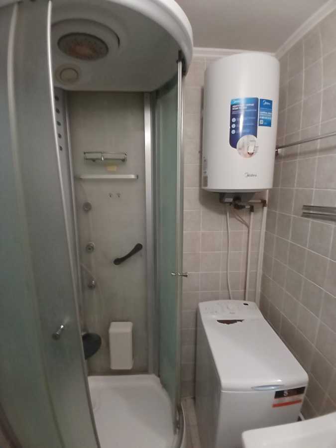 Оренда 3-кімнатної квартири 70 м², Верховної Ради бул., 19
