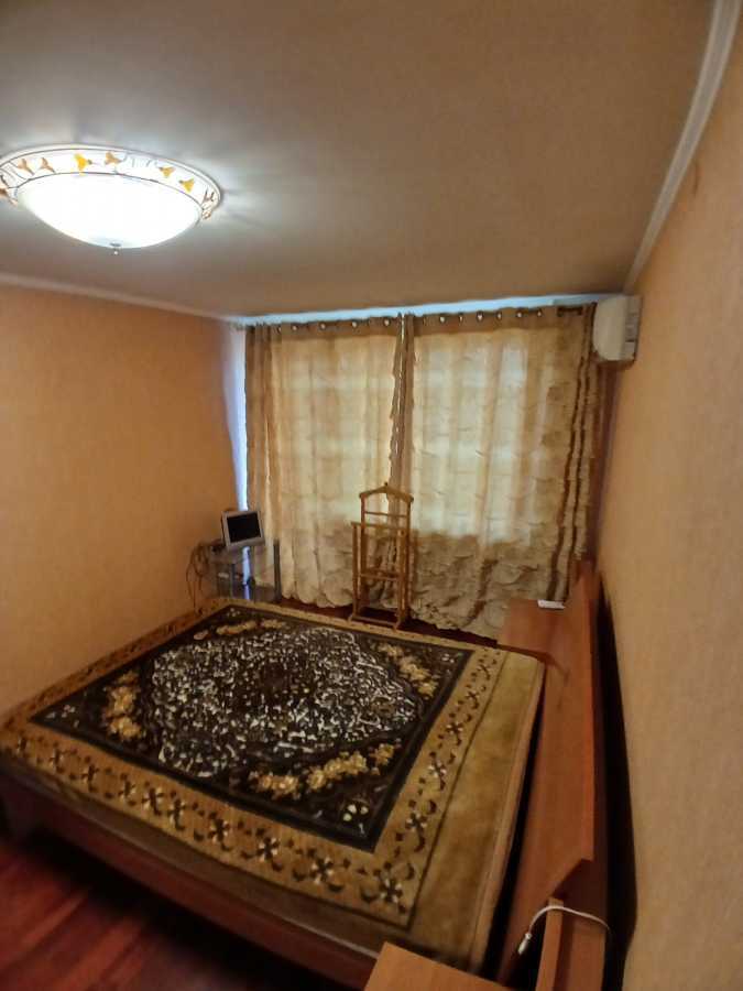 Оренда 3-кімнатної квартири 70 м², Верховної Ради бул., 19