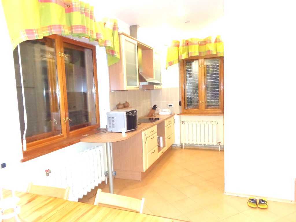Продажа коттеджа 143 м², Озерна, 12