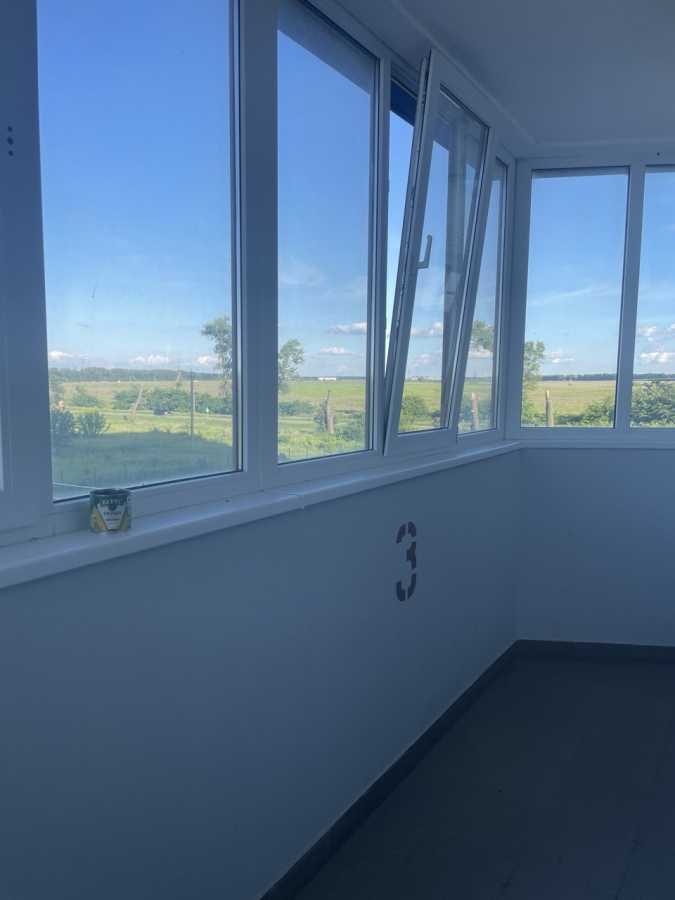 Продаж 1-кімнатної квартири 36 м², Паркова, 8
