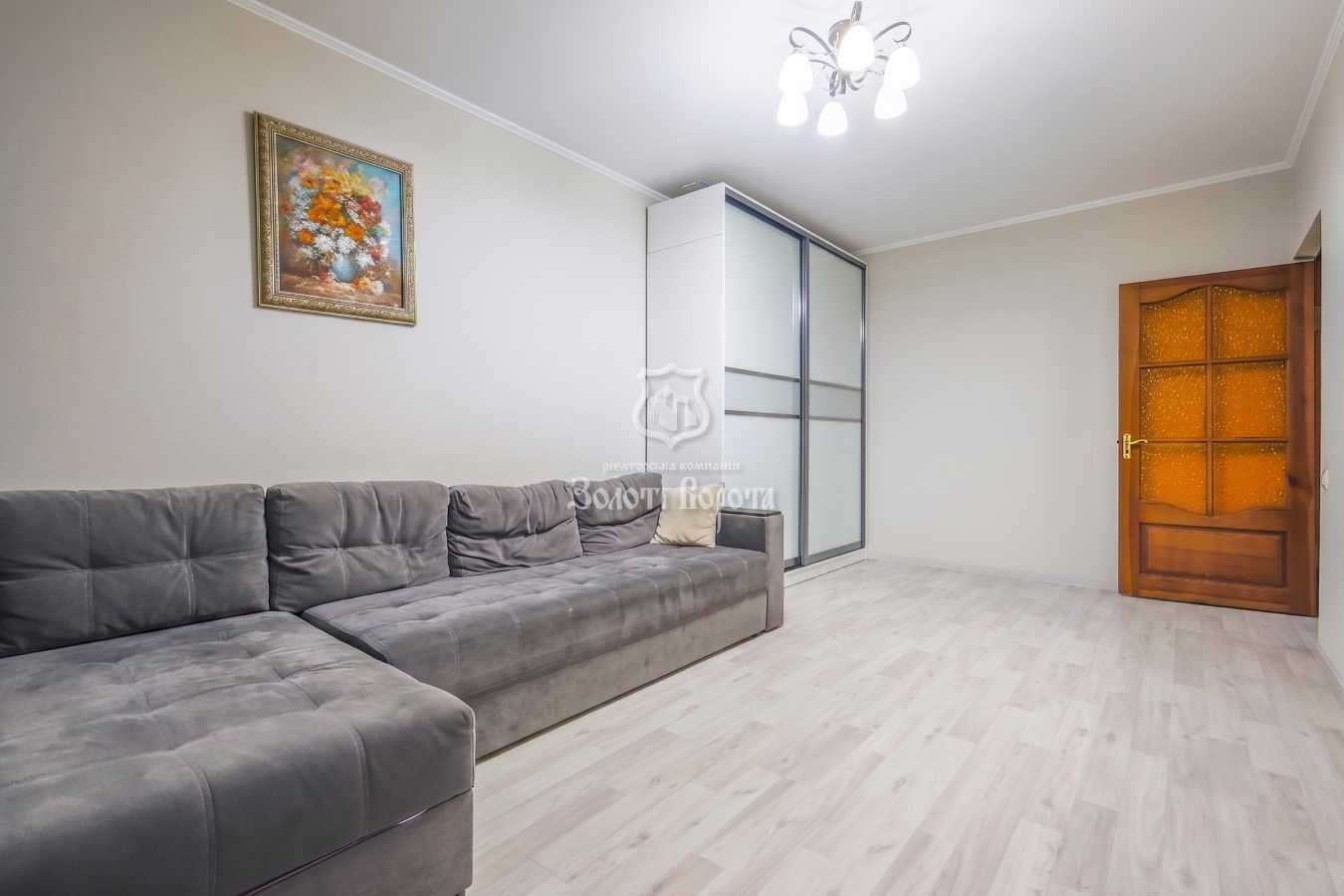 Продаж 2-кімнатної квартири 64.7 м², Героїв Севастополя вул., 15