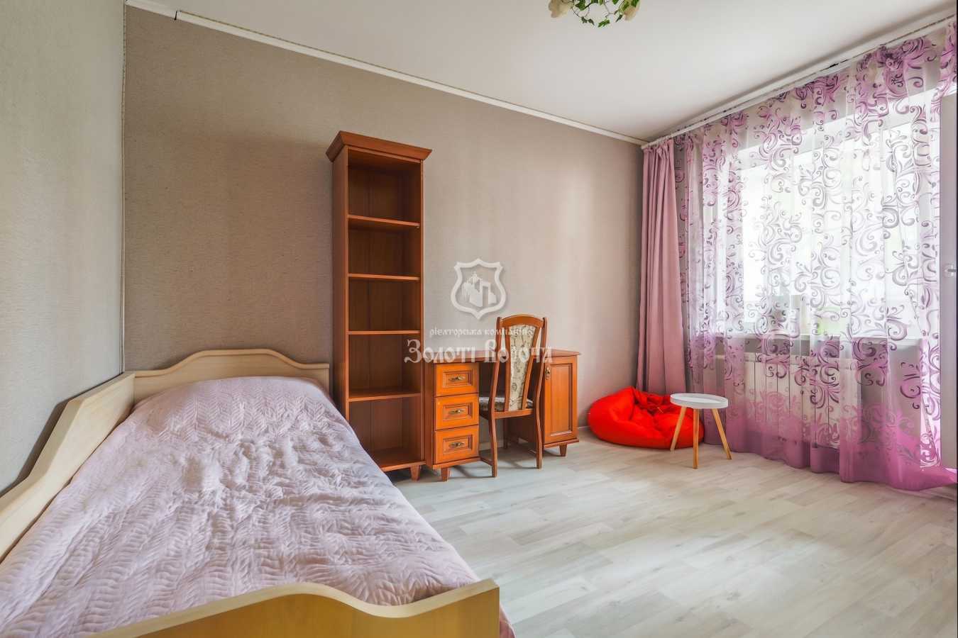 Продаж 2-кімнатної квартири 64.7 м², Героїв Севастополя вул., 15