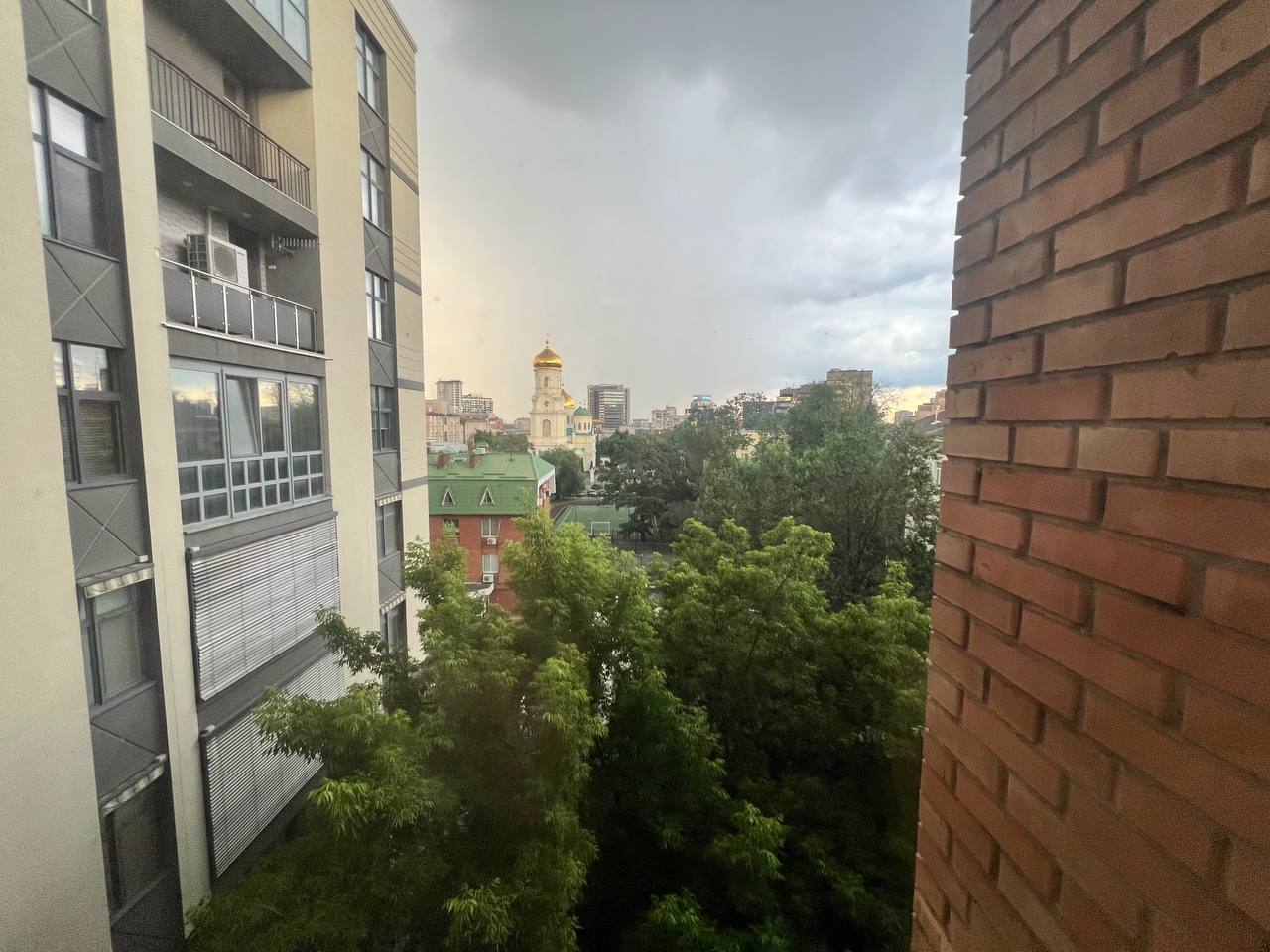 Аренда 5-комнатной квартиры 154 м², Староказацкая ул.