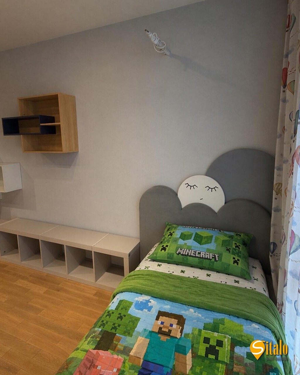 Продаж 2-кімнатної квартири 62 м², Дніпровська наб., 16
