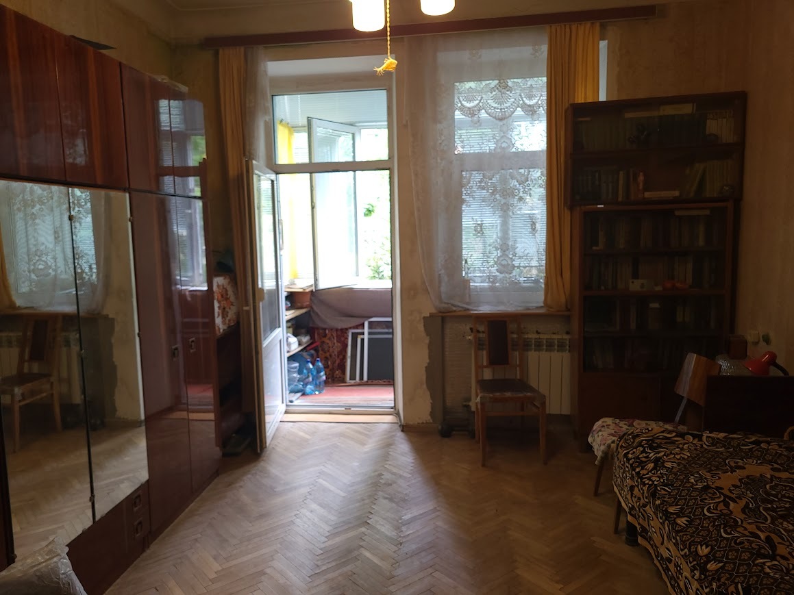 Продаж 2-кімнатної квартири 59 м², Ольжича вул., 12