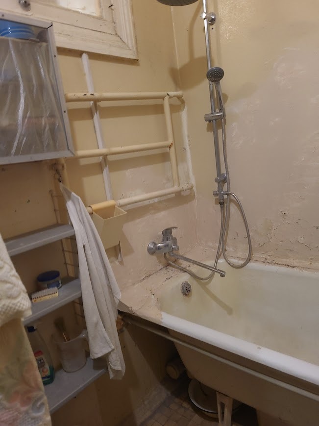 Продаж 2-кімнатної квартири 59 м², Ольжича вул., 12